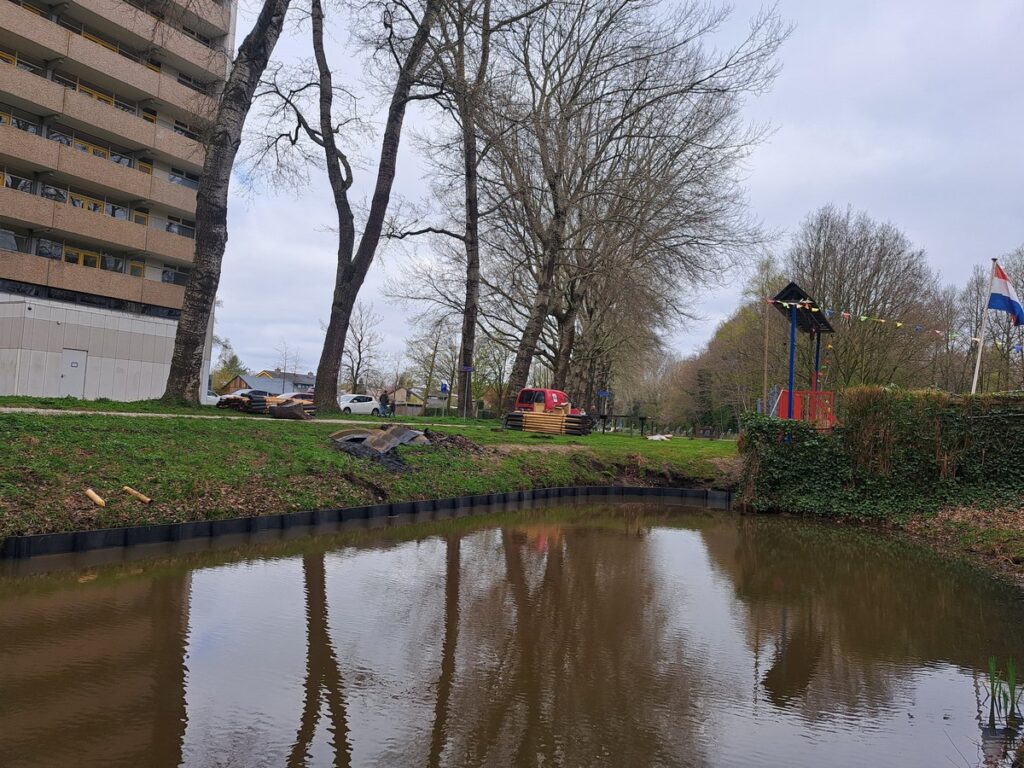 Duurzame beschoeiing Drachten 2